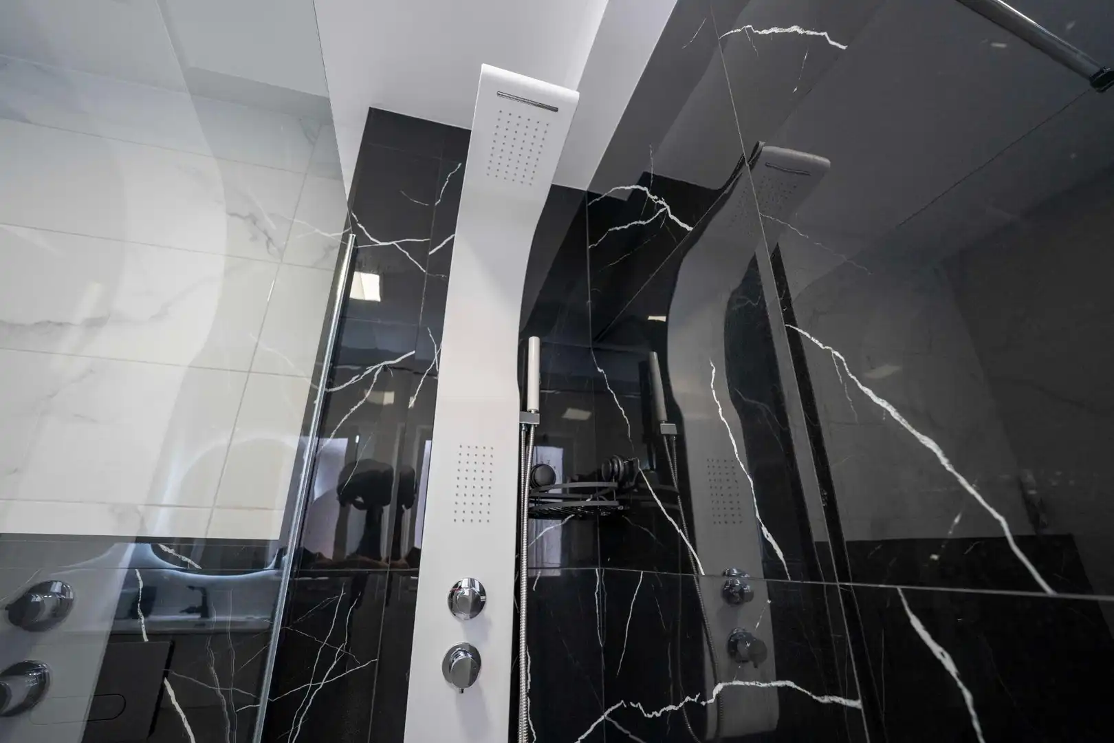 Bany de Apartament en venda en Adeje amb Aire condicionat, Terrassa i Moblat