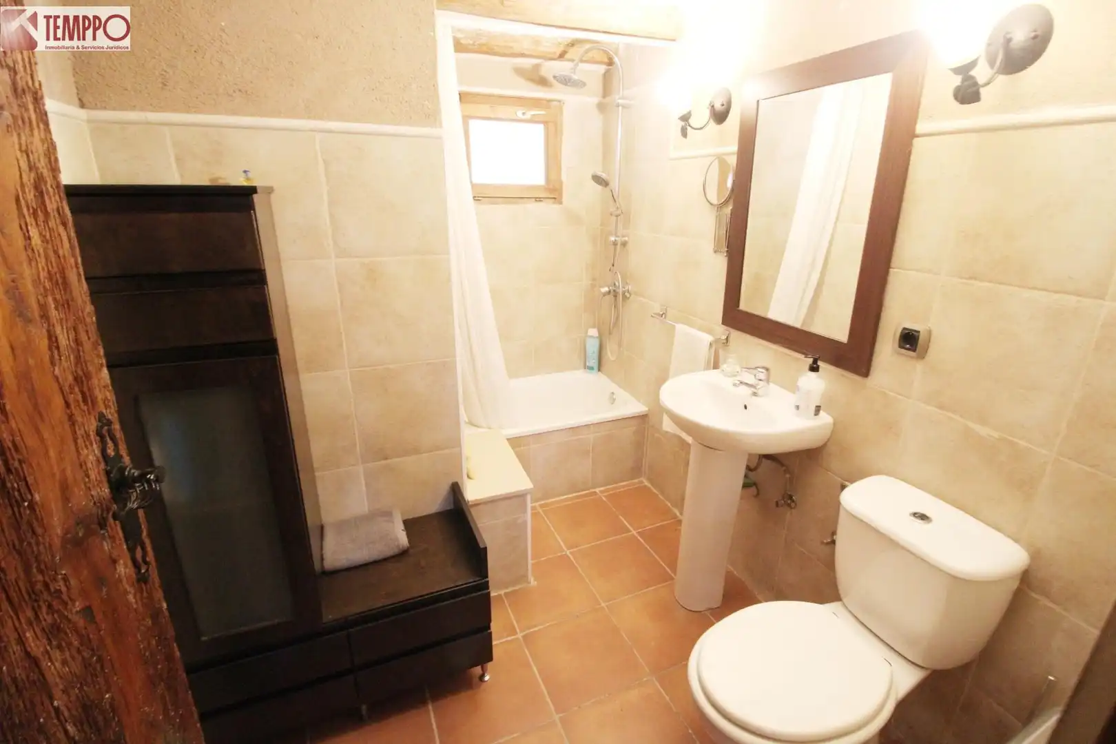 Badezimmer von Country house zum Verkauf in Vilabella
