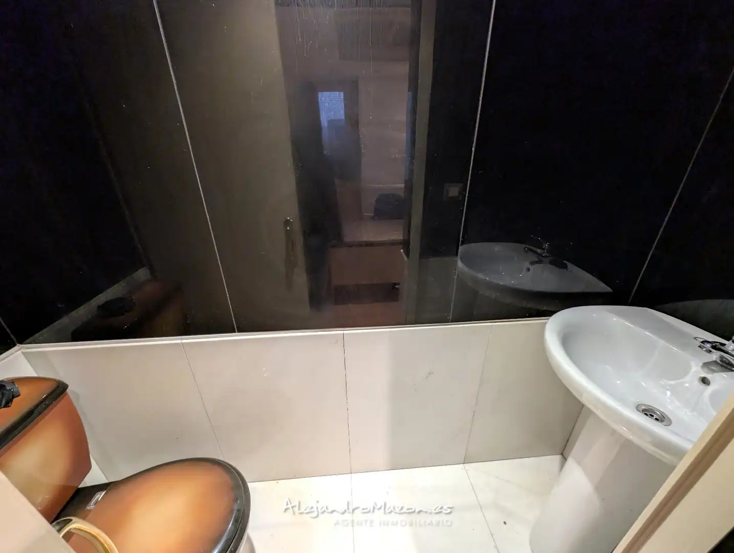 Baño de Piso en venta en Castro-Urdiales con Aire acondicionado, Calefacción y Terraza
