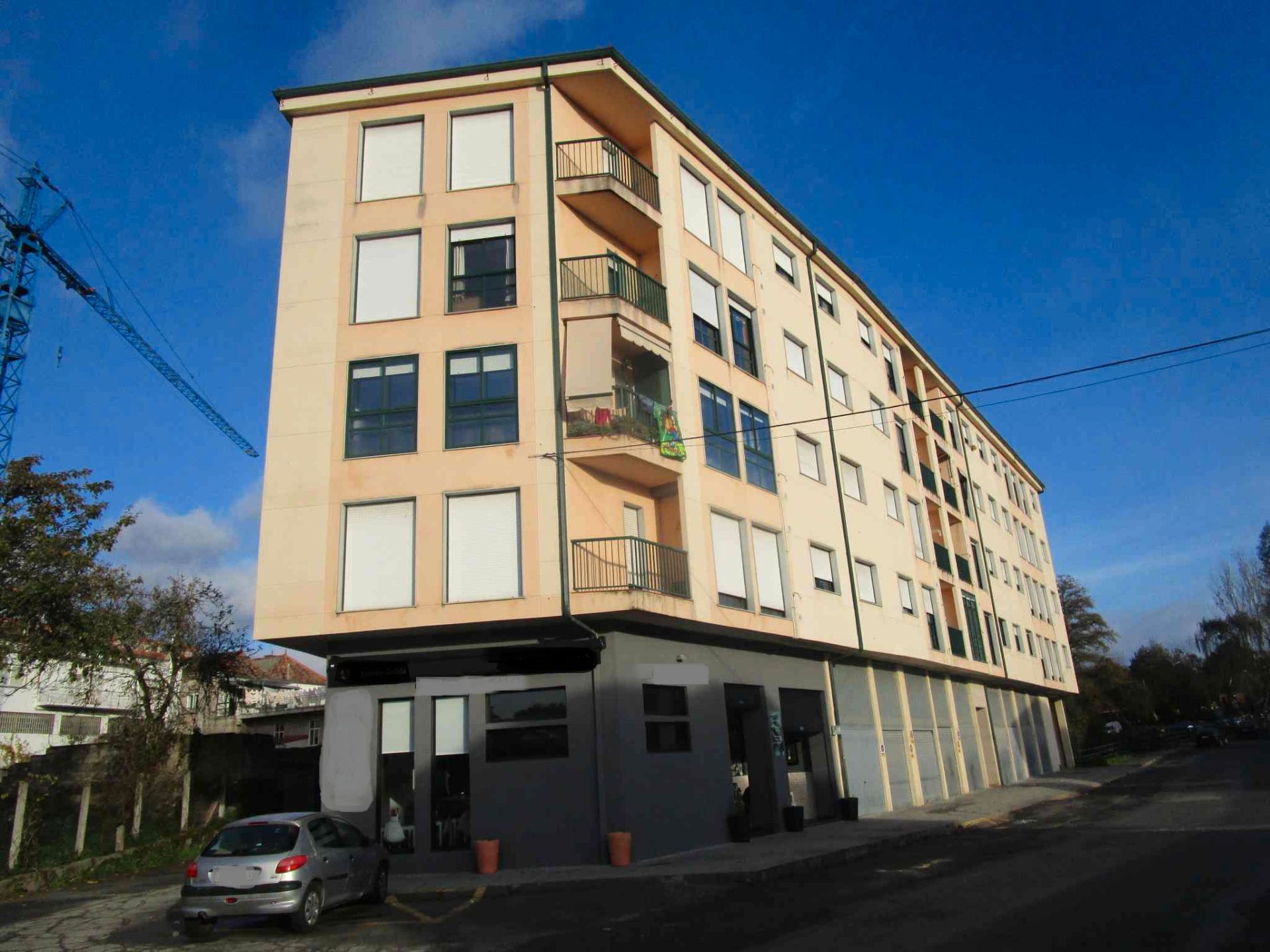 Exterior view of Flat for sale in O Carballiño    with Heating, Furnished and Oven