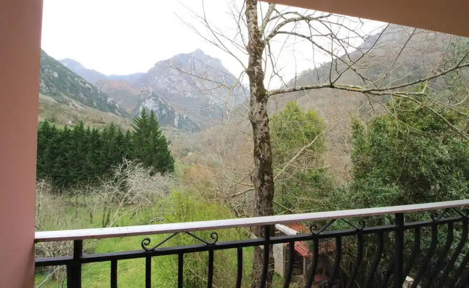 Garden of Houses for sale in Amieva  with Heating