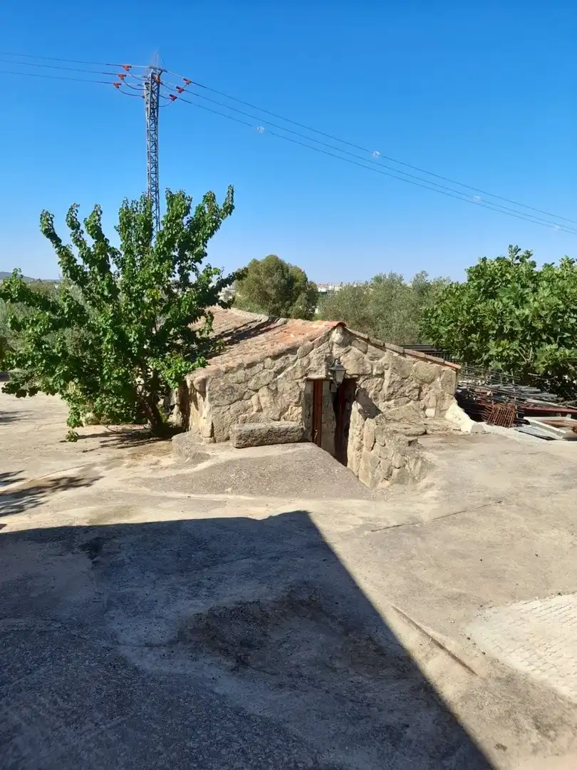 Vista exterior de Casa o chalet en venta en Cáceres con Jardín privado, Terraza y Trastero