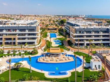 Pis amb piscina de lloguer a Orihuela Costa