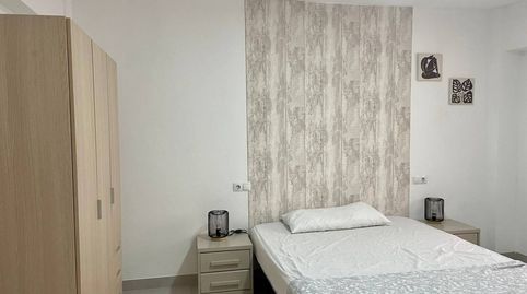 Foto 3 de Piso de alquiler en Calle Lopan, Los Ángeles - Cruz de Caravaca, Almería Capital