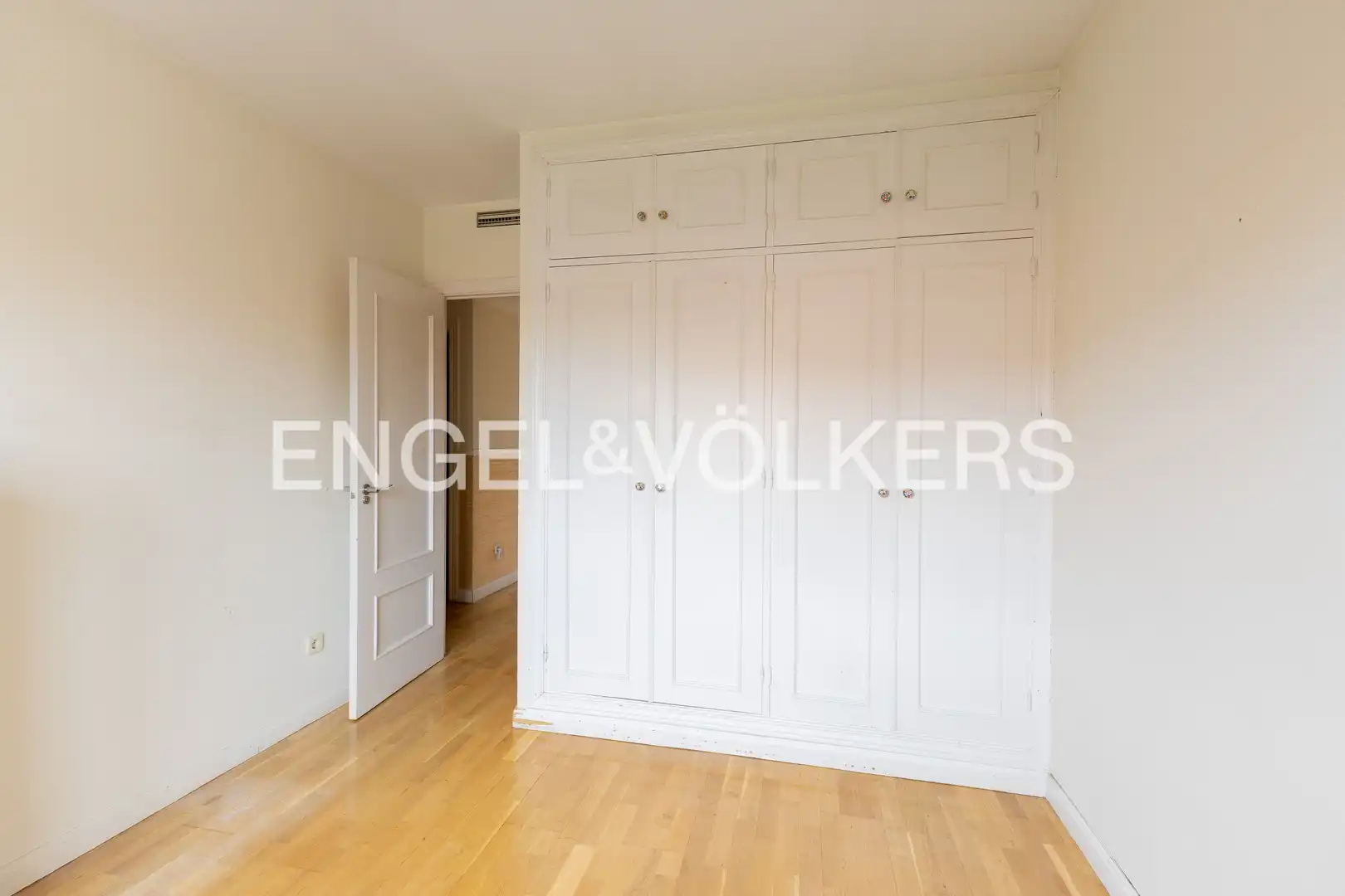 Habitación de Piso en venta en La Moraleja con Aire acondicionado, Calefacción y Terraza