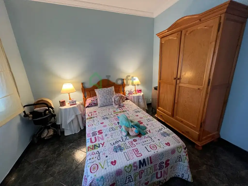 Schlafzimmer von Gebäude zum Verkauf in Badajoz