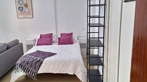 Foto 4 de Estudio de alquiler en Jerónimo Hernández, Encarnación - Regina,  Sevilla Capital