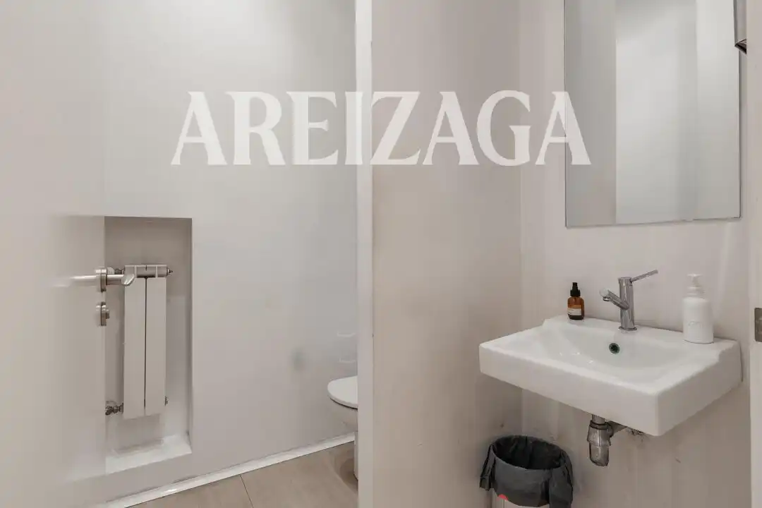 Badezimmer von Büro zur Miete in Donostia - San Sebastián 