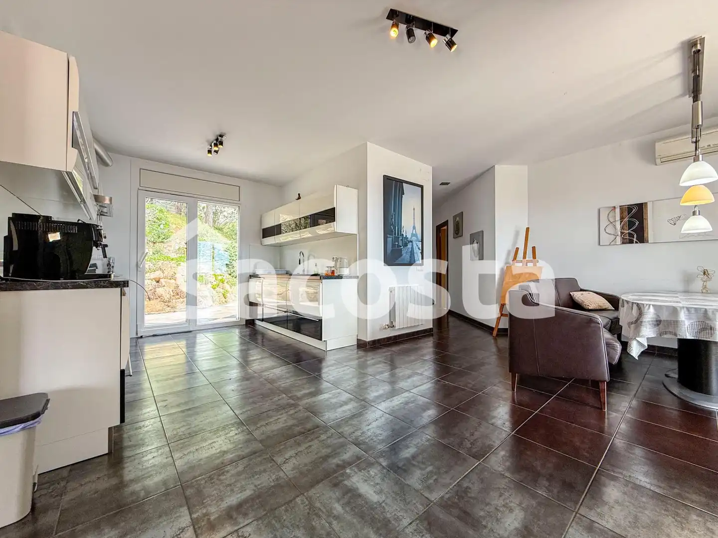 Wohnzimmer von Haus oder Chalet zum Verkauf in Lloret de Mar mit Klimaanlage, Heizung und Privatgarten