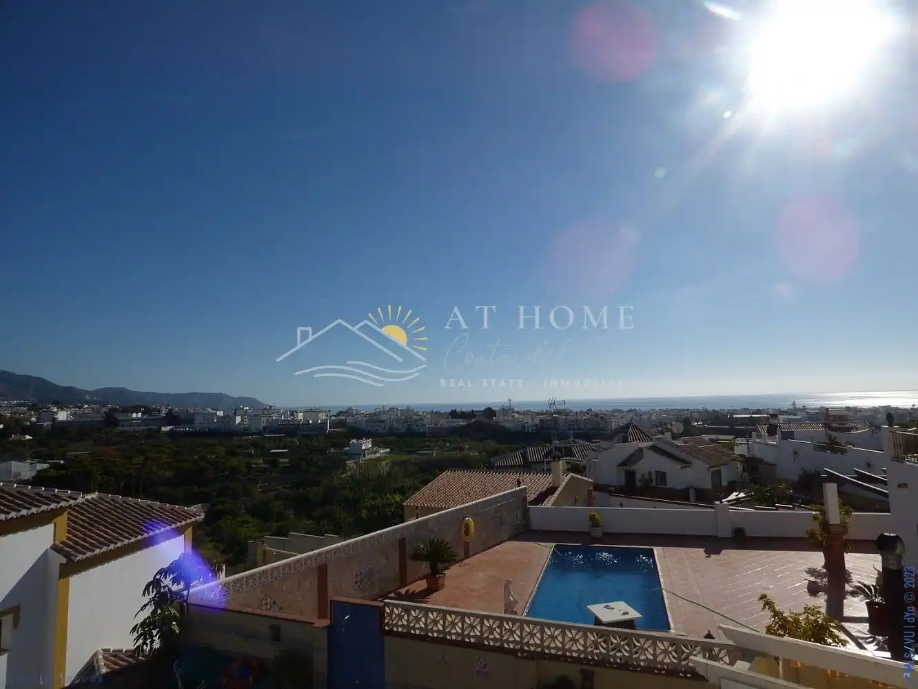 Vista exterior de Casa o chalet en venta en Nerja con Aire acondicionado, Calefacción y Jardín privado