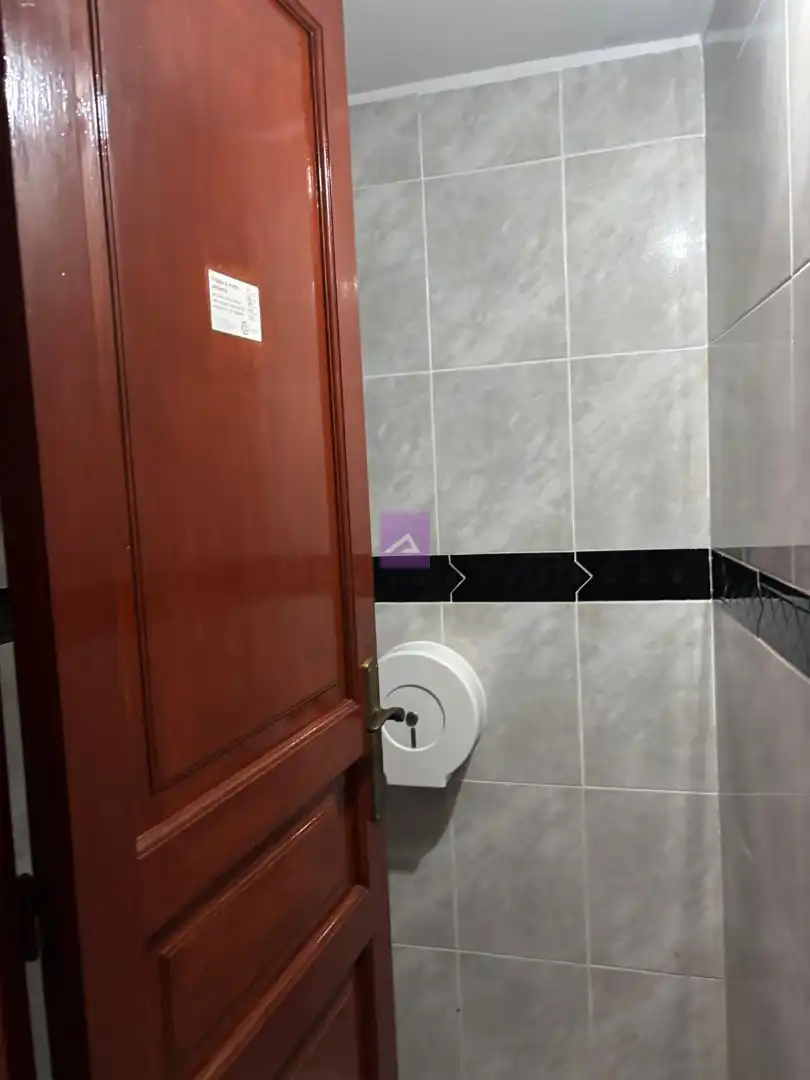 Baño de Local en venta en Picassent con Terraza