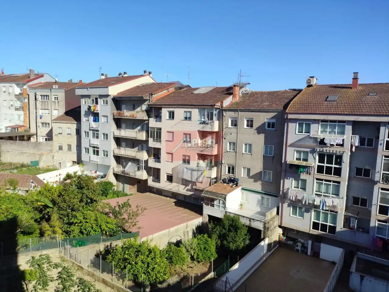 Vista exterior de Pis de lloguer en Ourense Capital  amb Calefacció, Traster i Moblat