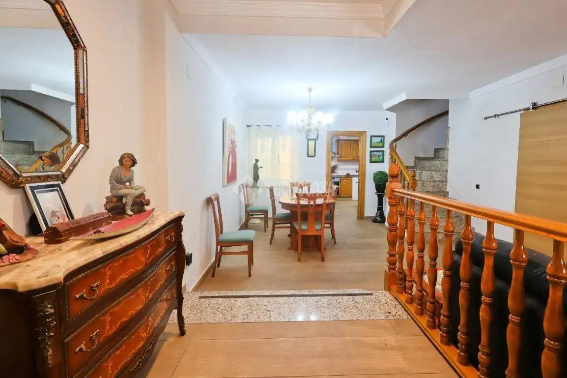 Casa con terraza en venta en Puerto de Sagunto, imagen 3