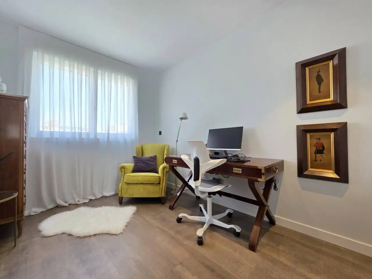 Bedroom of Attic for sale in Zaragoza  with Air Conditioner, Heating and Parquet flooring