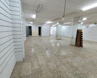 Premises to rent in  Sevilla Capital  with Air Conditioner