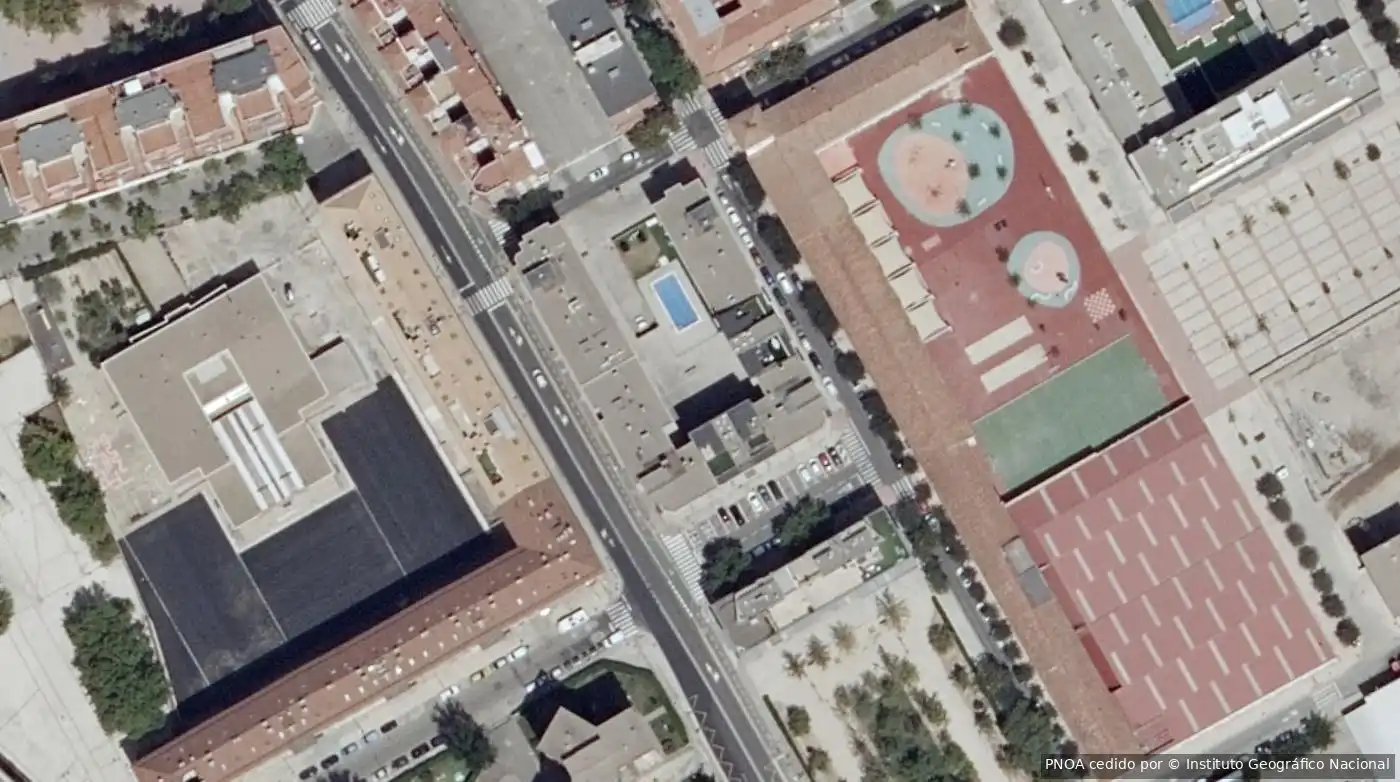 Vista exterior de Piso en venta en Las Fuentes