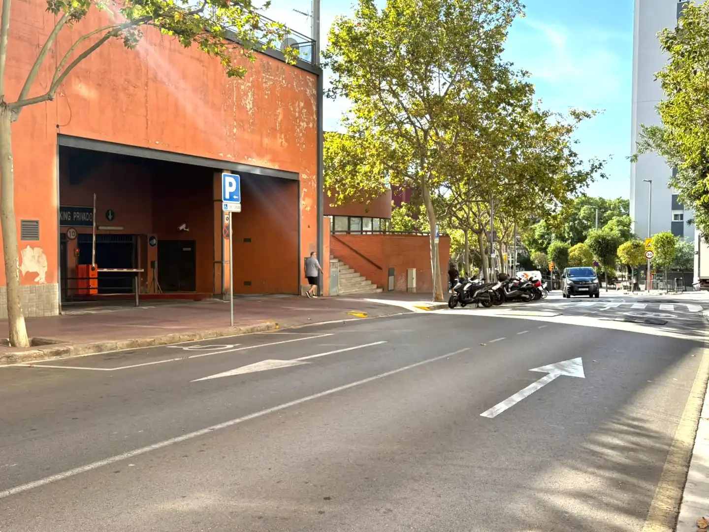 Storage room for sale in Esplugues de Llobregat, Barcelona