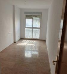 Dormitori de Apartament en venda en Lorca amb Balcó