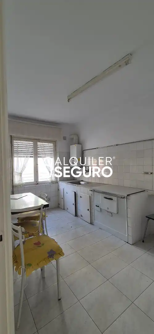 Kitchen of Flat for rent in Lena  with Furnished