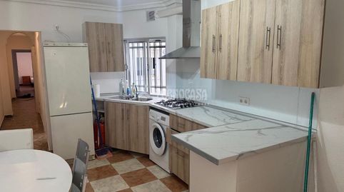 Foto 4 de Piso de alquiler en El Cerro, Sevilla Capital