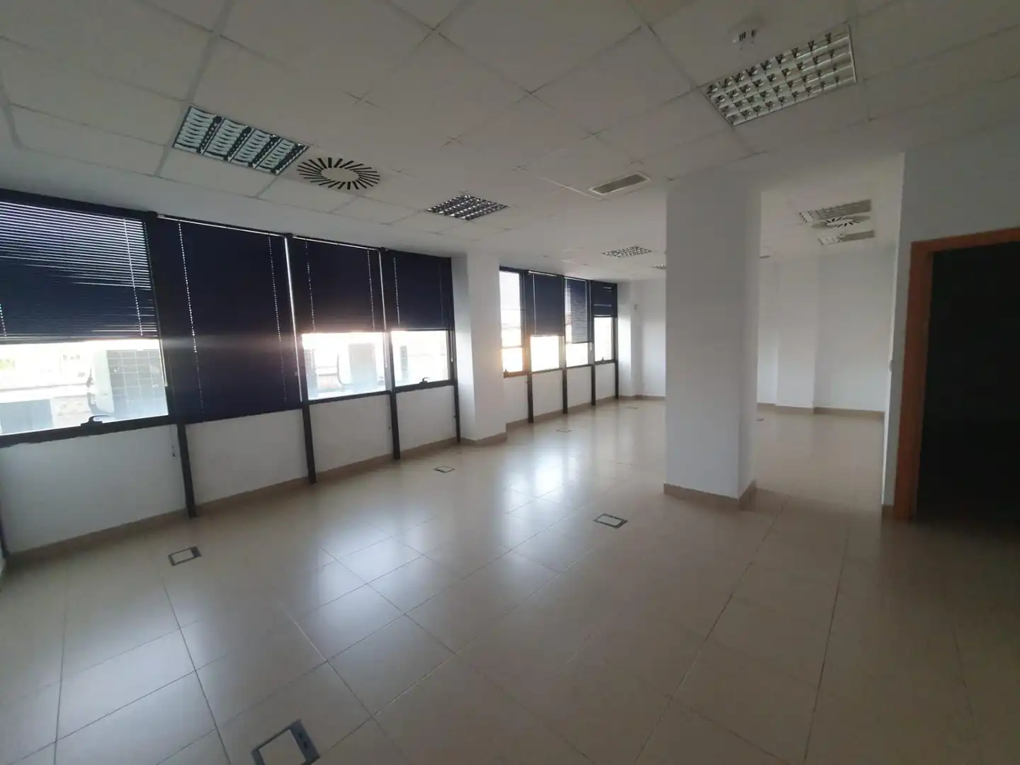 Bureau à louer à Aljamar, imagen 10