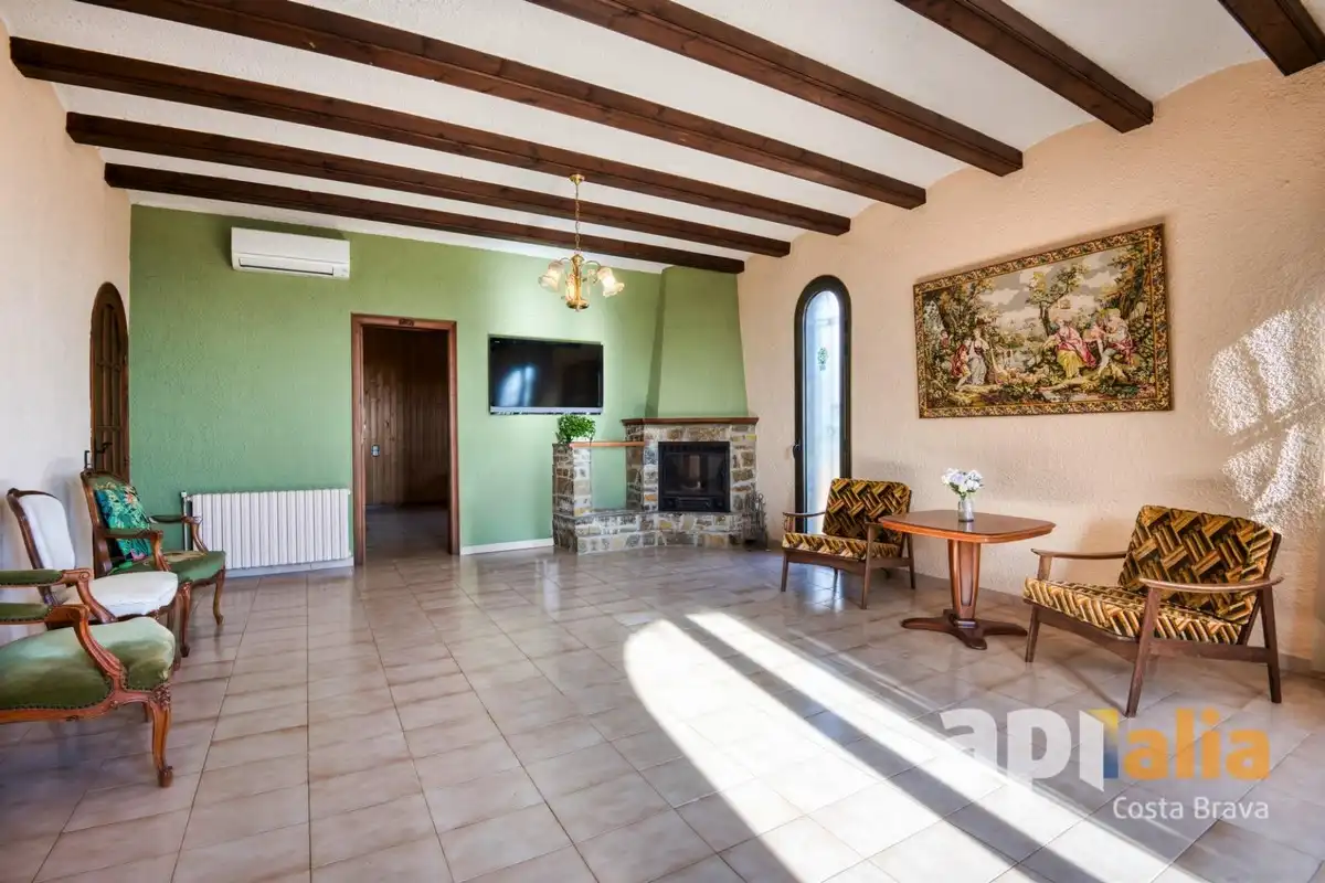 Chalet con piscina en venta en Carrer Basilea, imagen 32