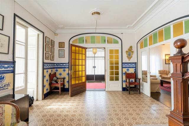 Casa-chalet en Venta en Centre