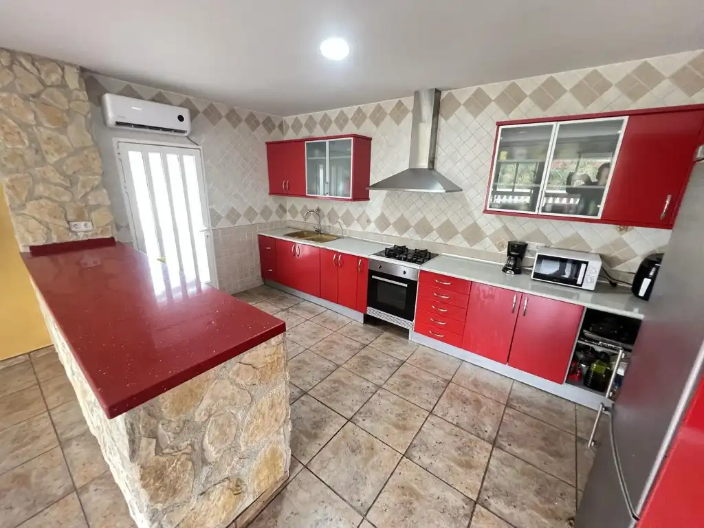 Cocina de Casa o chalet en venta en Alzira con Aire acondicionado, Jardín privado y Terraza