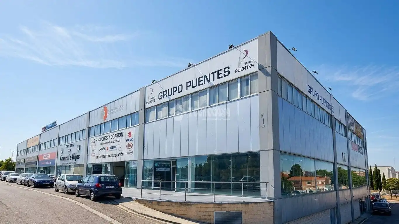 Exterior view of Office for rent in Zaragoza  with Air Conditioner