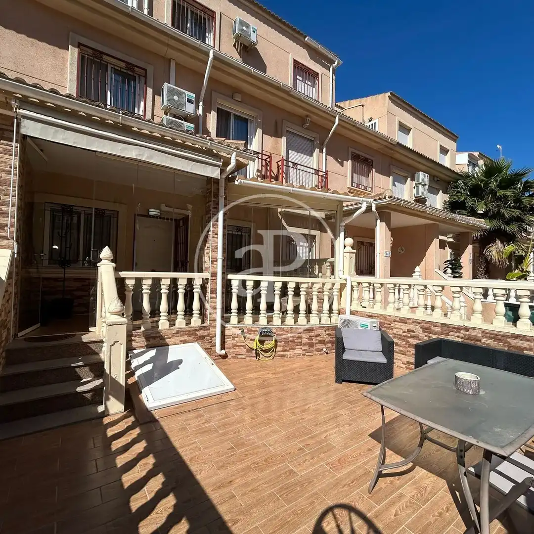 Terraza de Casa adosada en venta en Orihuela con Aire acondicionado, Calefacción y Terraza