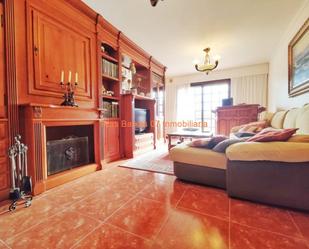 Living room of Flat to rent in Mos  with Heating, Terrace and Balcony