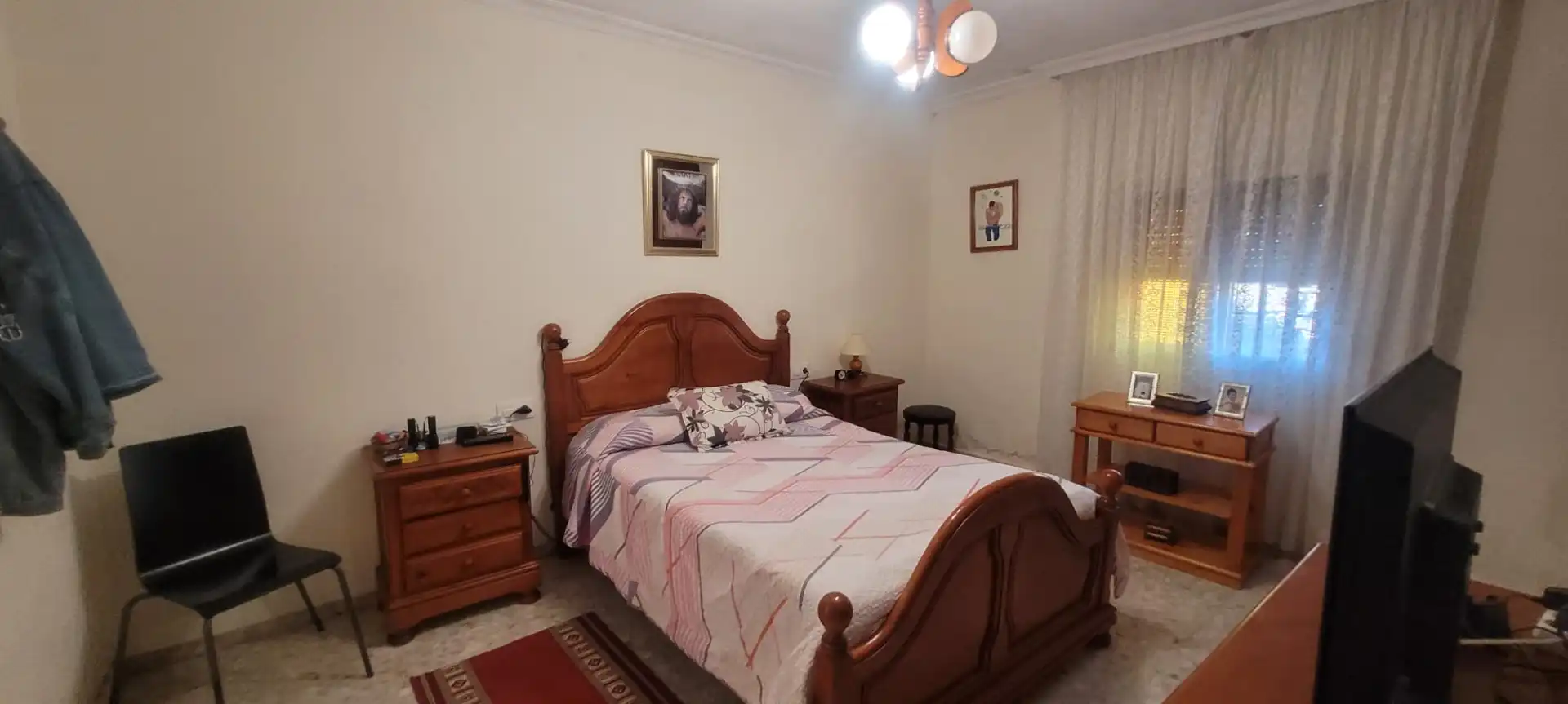 Dormitori de Casa o xalet en venda en Algeciras amb Aire condicionat, Jardí privat i Terrassa