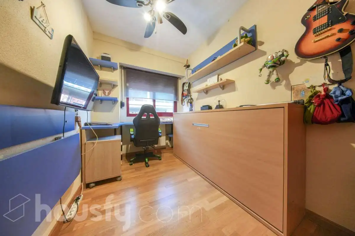 Flat with balcony for sale in Calle de Albalá ., imagen 19