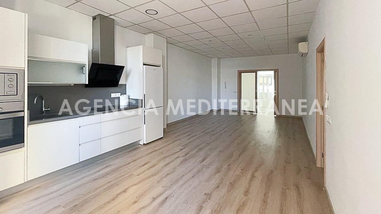 Flat to rent in  Valencia Capital  with Air Conditioner, Heating and Terrace