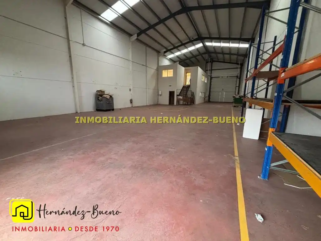 Nave industrial de alquiler en Carbajosa de la Sagrada