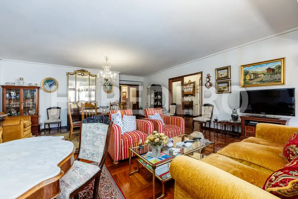 Living room of Flat for sale in Vigo   with Heating, Storage room and Balcony