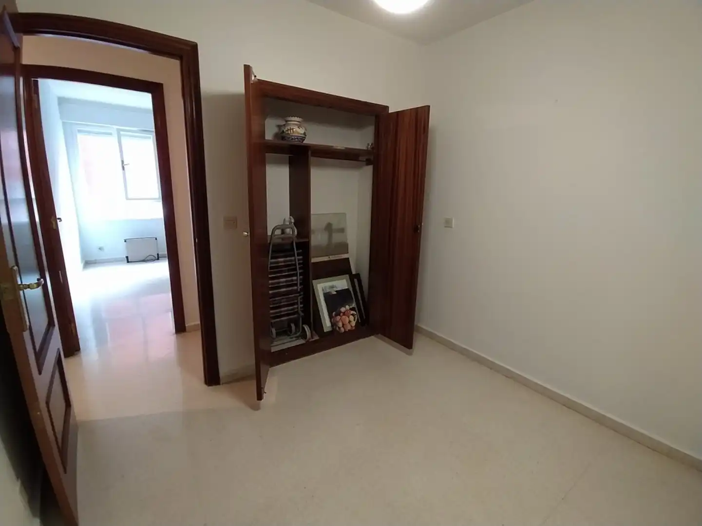 Bedroom of Flat for sale in Avilés