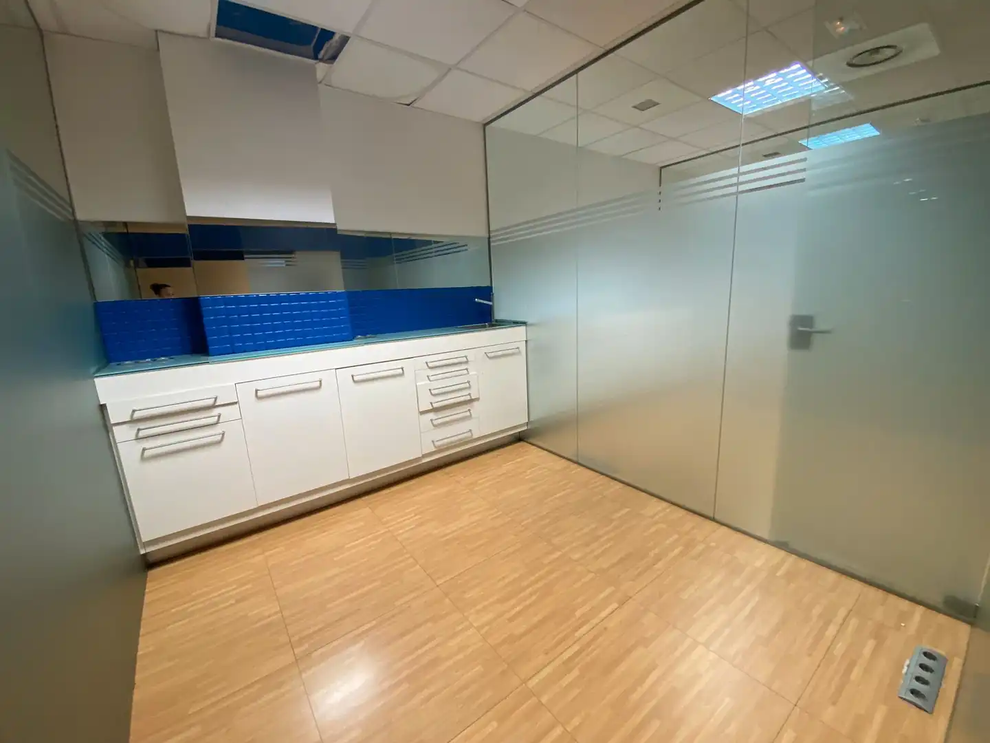 Local comercial en venta en Carrer de Josep Puig i Cadafalch, imagen 28