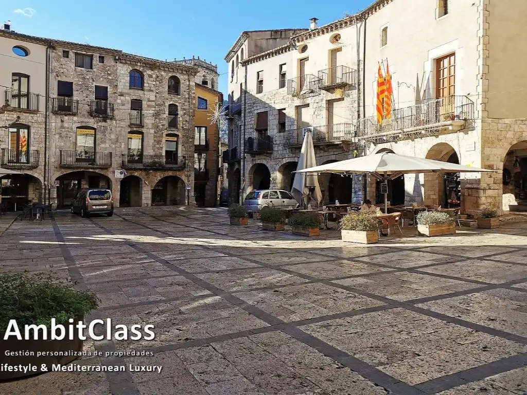 Exterior view of Houses for sale in Besalú  with Heating, Private garden and Terrace