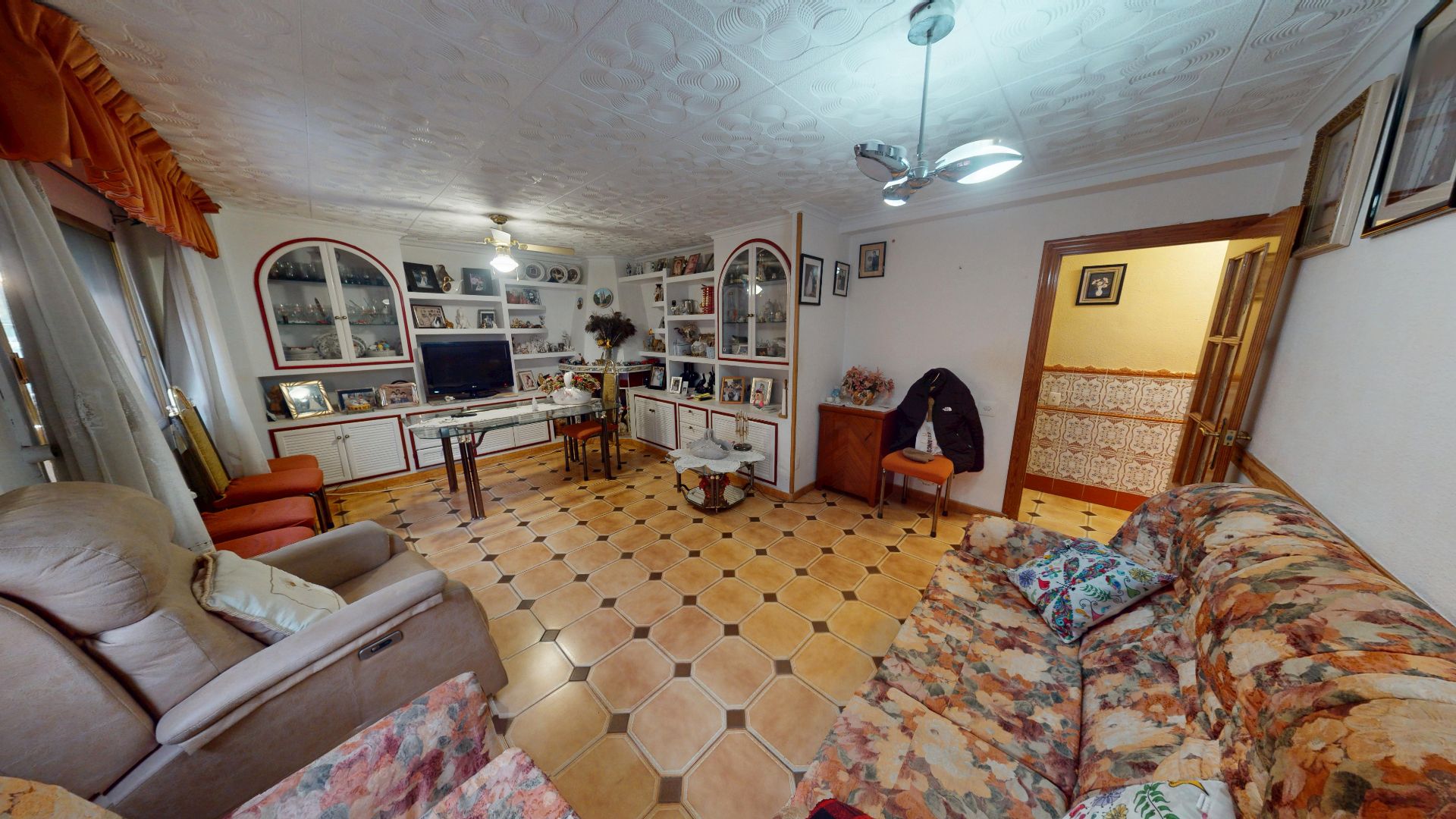 Sala de estar de Piso en venta en Alicante / Alacant con Aire acondicionado y Amueblado