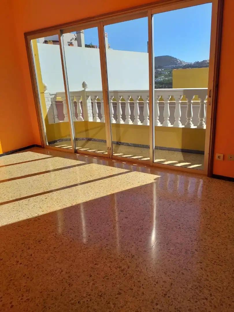 Terrace of Detached homes for sale in Arucas  with Private garden, Storage room and Furnished