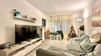 Living room of Flat for sale in Premià de Mar  with Heating, Terrace and Oven