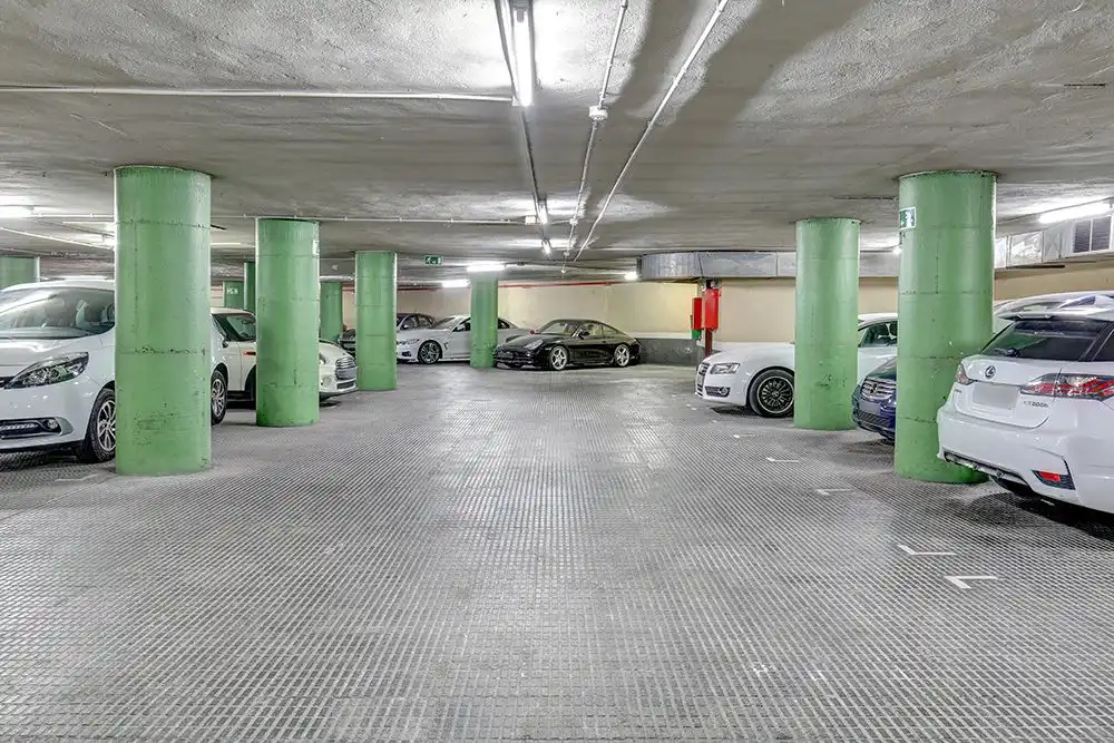 Parkplatz zur Miete in CALLE VALENCIA 375, imagen 4