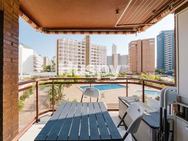Studio mit Balkon zum Verkauf in Calle Derramador