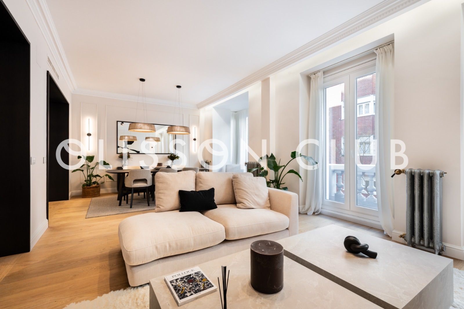 Sala d'estar de Pis en venda en  Madrid Capital amb Aire condicionat i Calefacció