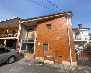 Vista exterior de Casa adosada en venda en Polanco