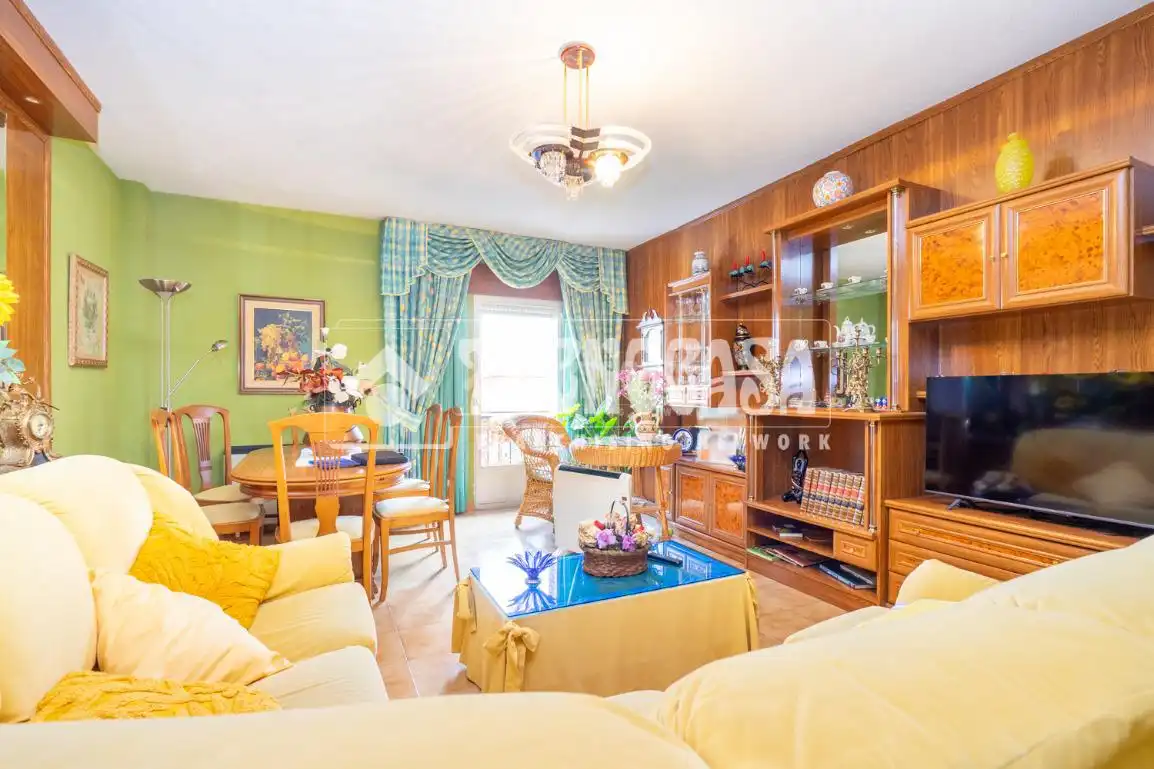 Sala de estar de Piso en venta en Colmenar Viejo con Calefacción y Balcón