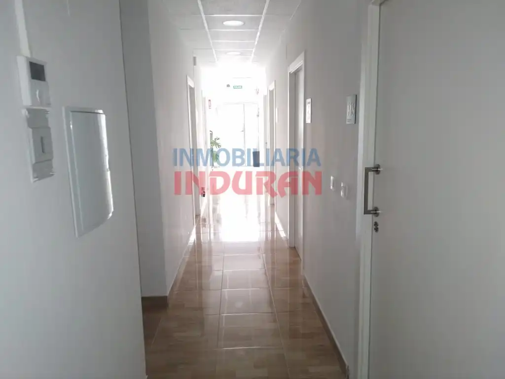 Local commercial à vendre à Navalmoral de la Mata, imagen 2