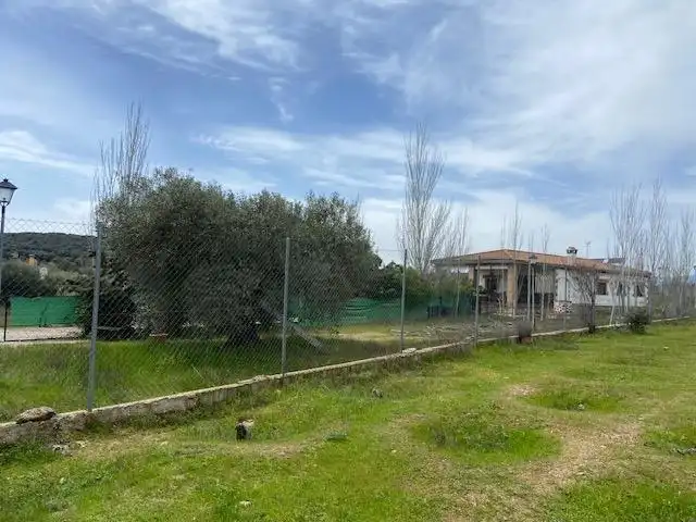 Finca rústica en venta en Cenicientos con Jardín privado