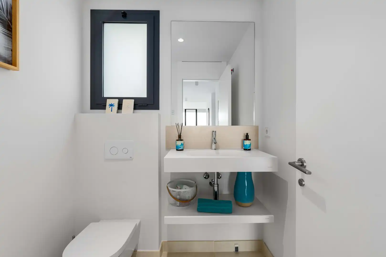 Baño de Piso de alquiler en Fuengirola con Aire acondicionado, Calefacción y Terraza